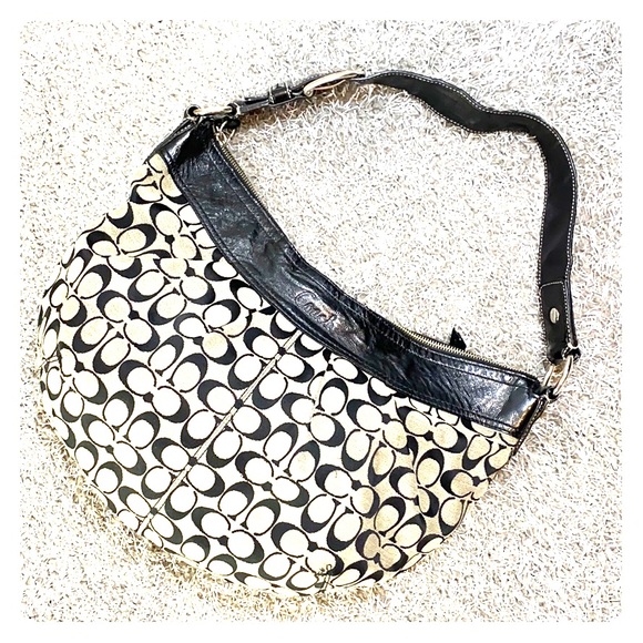 Coach Handbags - 💕 Coach Extra large gray black hobo bag xl 💕